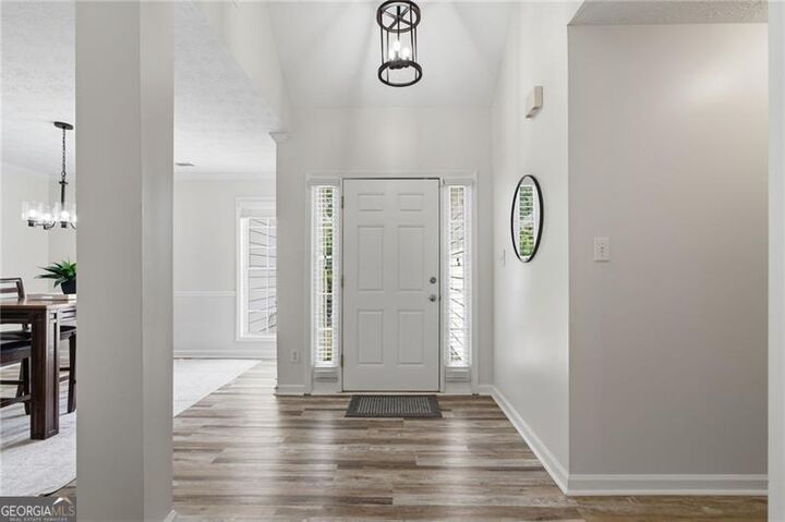 Property Photo: 4169 Chatham View Drive GA 30518