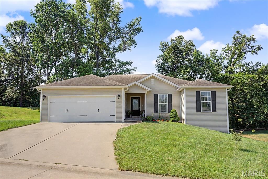 Property Photo: 206 Eagles Crossing MO 63701