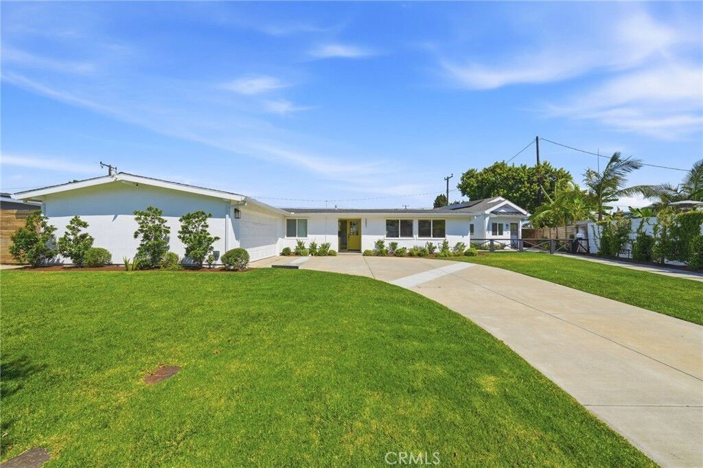 Property Photo: 3097 Molokai Place CA 92626