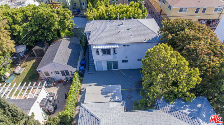 Property Photo: 6112 Saturn Street CA 90035