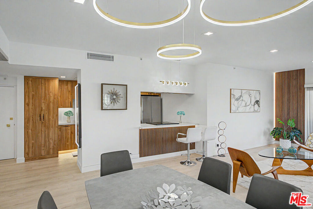 Property Photo:  1155 N Brand Boulevard 606  CA 91202 