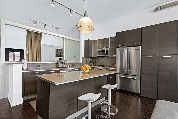 Property Photo:  13320 Beach 203  CA 90292 