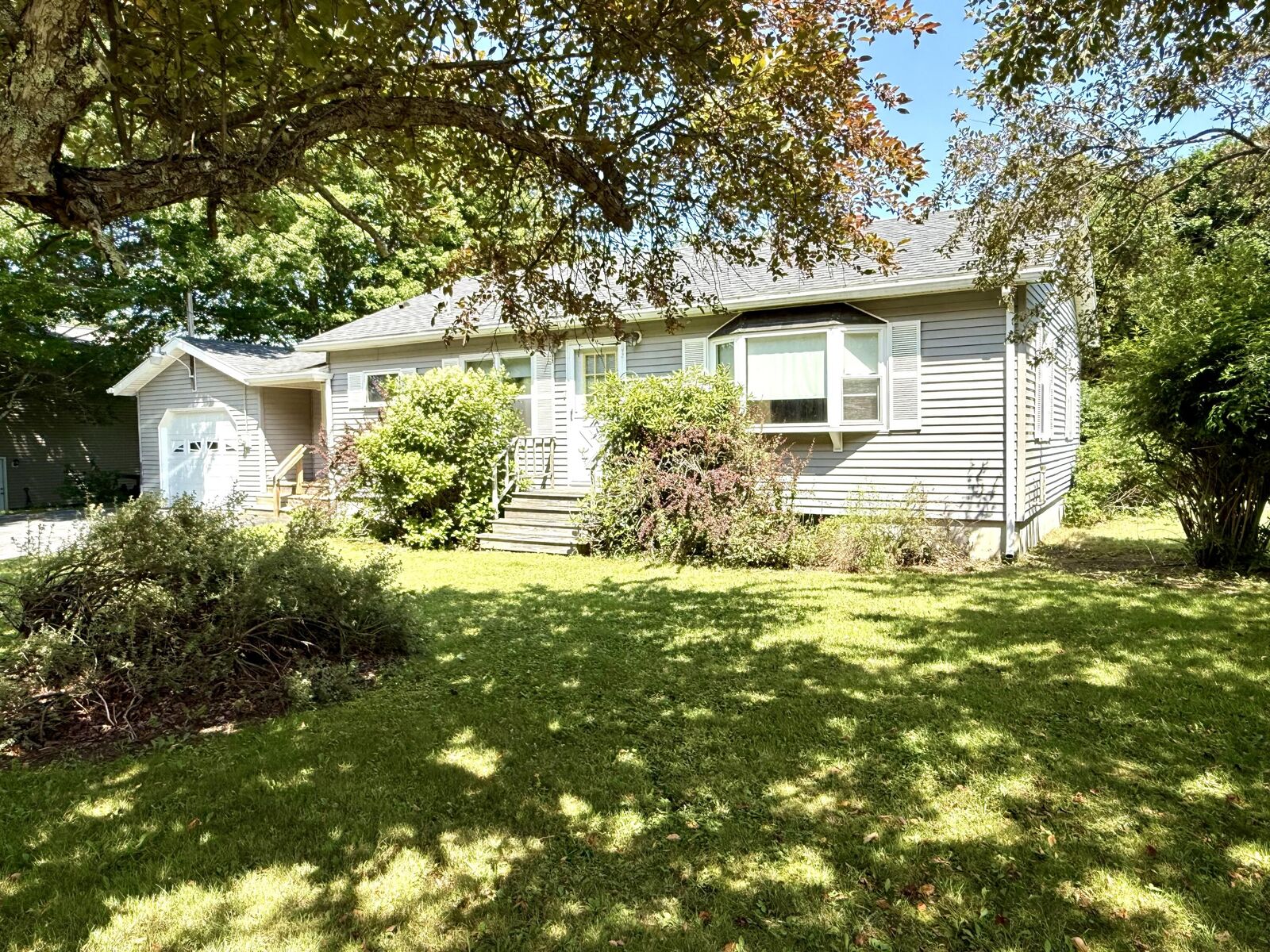 Property Photo: 166 Ridge Road ME 04606