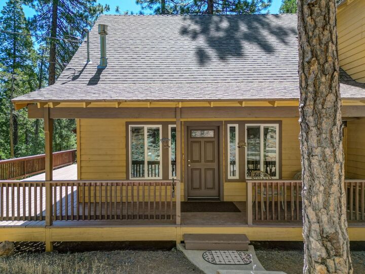 Property Photo:  2746 Quartz Drive  CA 95223 