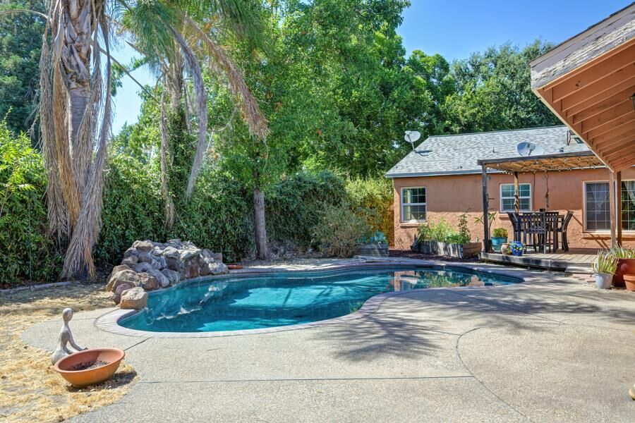 Property Photo:  8928 Truman Street  CA 95624 
