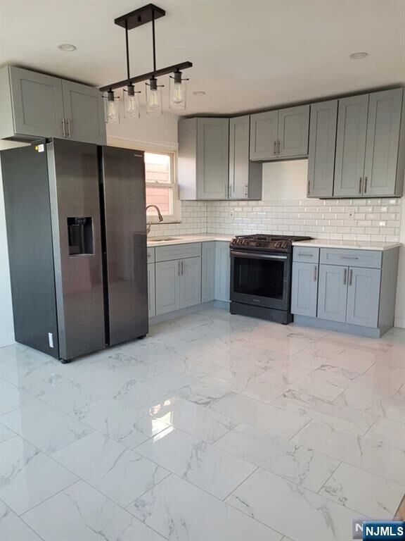 Property Photo:  224 11th Street 2  NJ 07650 