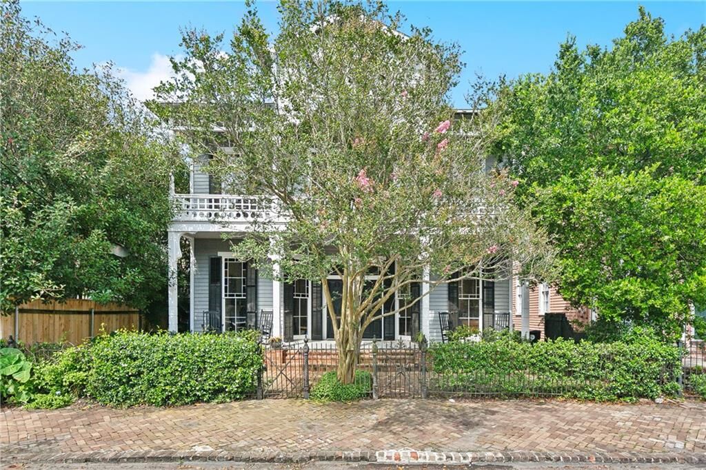Property Photo: 1209 Fourth Street 1209 LA 70130