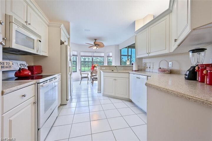 Property Photo:  6065 Pinnacle Ln 1001  FL 34110 