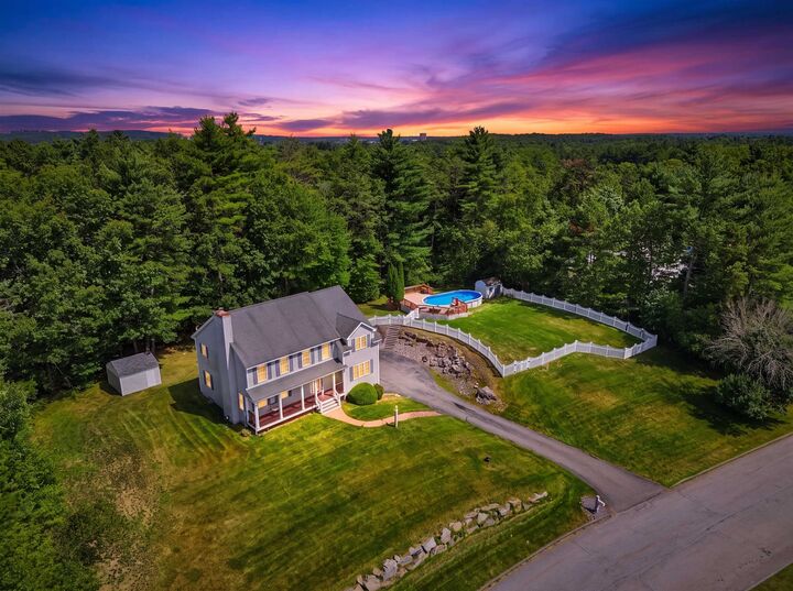 Property Photo:  43 Duncan Farms Road  NH 03102 