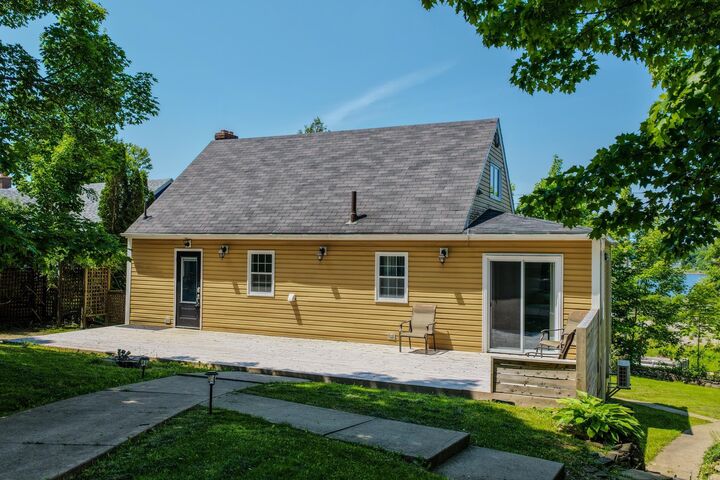 Property Photo:  587 Kings Road  NS B1S 1B8 