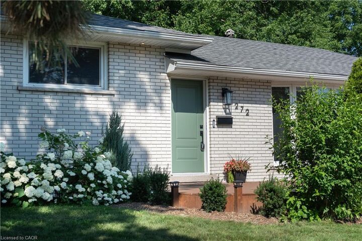 Property Photo:  272 Alma Lane  ON L9G 2T5 
