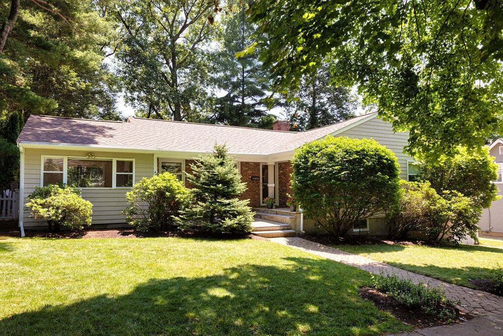 Property Photo:  48 Goddard Street  MA 02461 