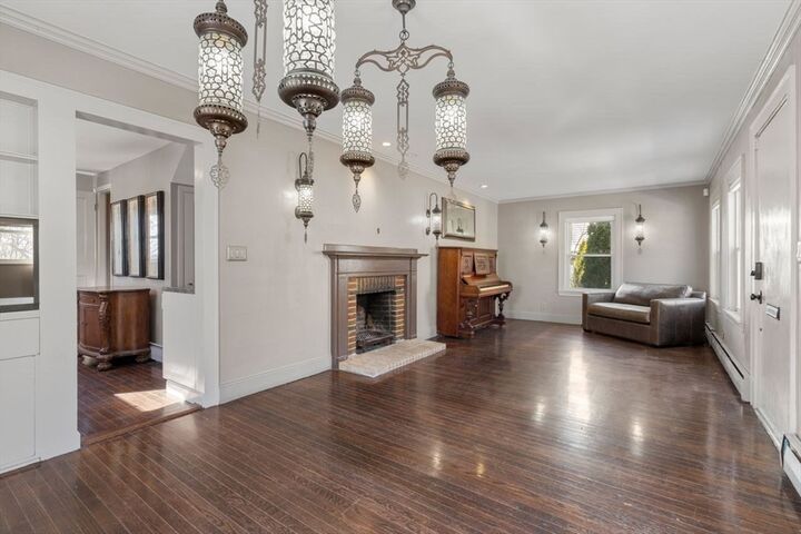 Property Photo:  194 Palfrey St  MA 02472 