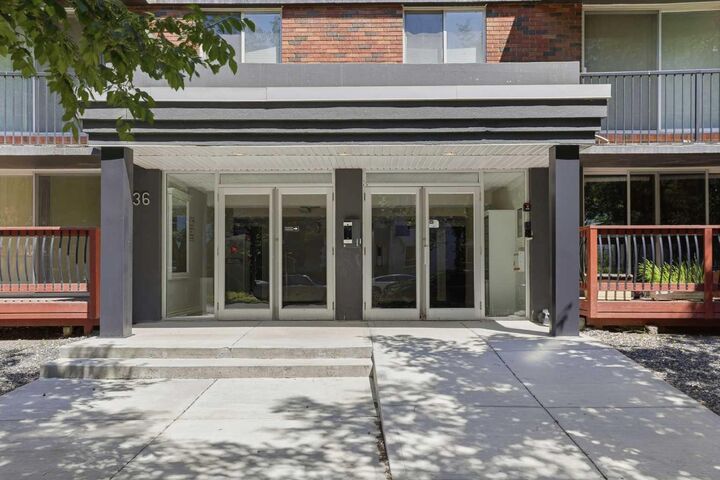 Property Photo:  1236 15 Avenue SW 203  AB T3C 0X5 