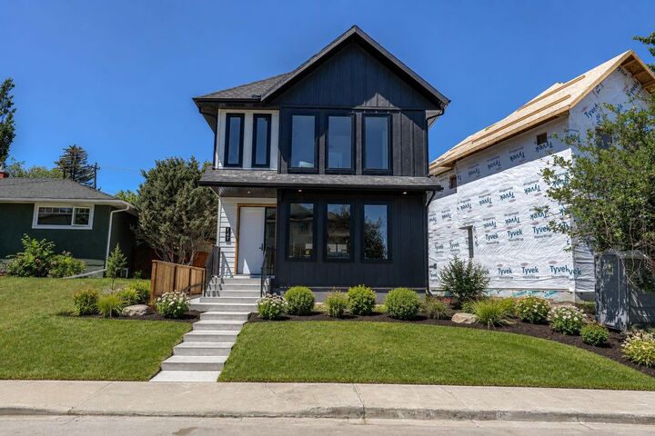 147 Heston Street NW — photo 1