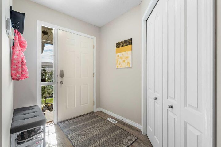 Property Photo: 71 Royal Birch Manor NW AB T3G 5J8