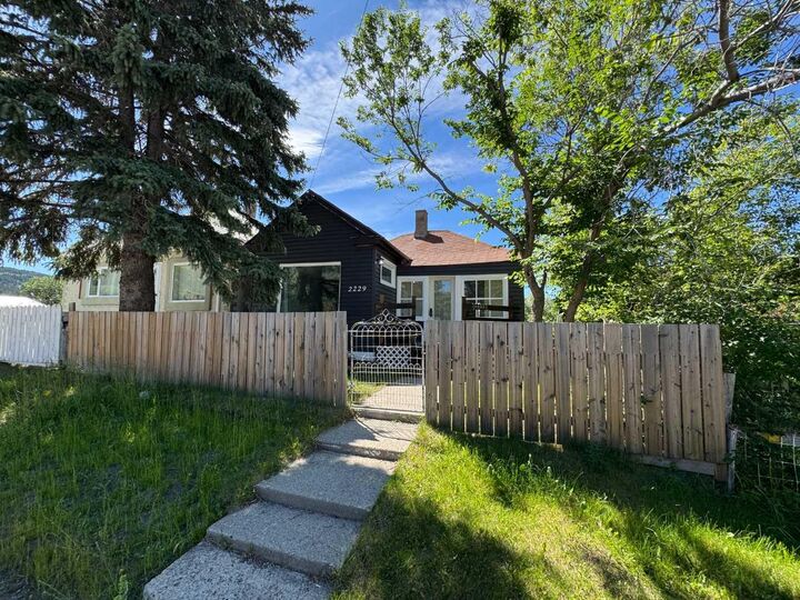 Property Photo: 2229 210 Street AB T0K 0C0
