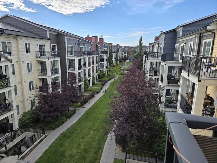 Photo de la propriété: 755 Copperpond Boulevard SE 5407 AB T2Z 4R2