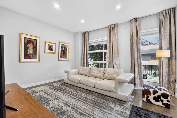 Property Photo: 3414 15 Street SW AB T2T 5S9