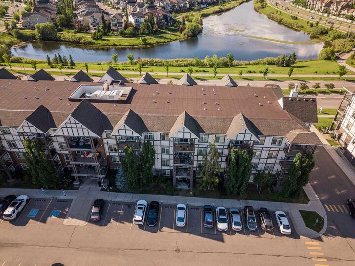 Property Photo: 6603 New Brighton Avenue SE 402 AB T2Z 5E5