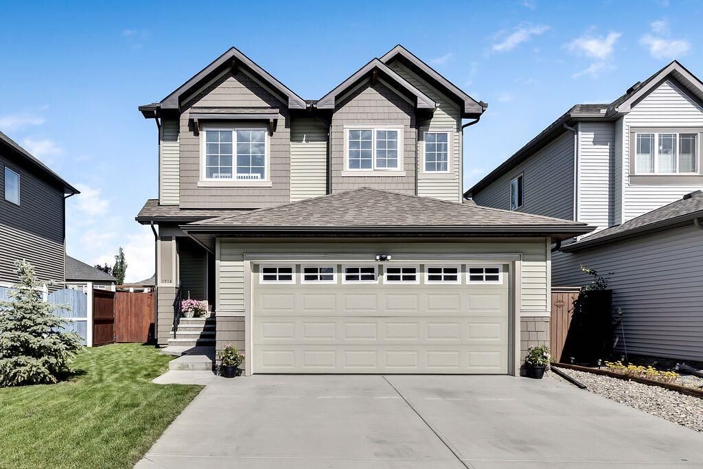 Property Photo: 1714 Montgomery Gate SE AB T1V 0H6