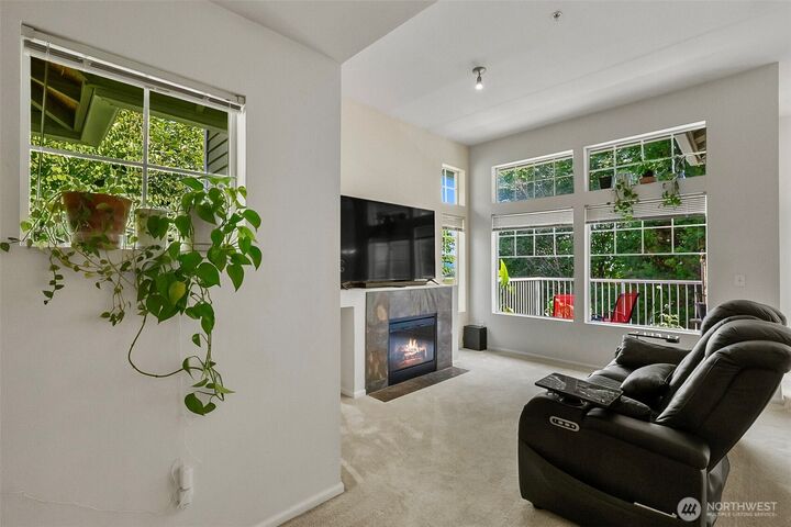 Property Photo:  21250  40th Way S B  WA 98198 