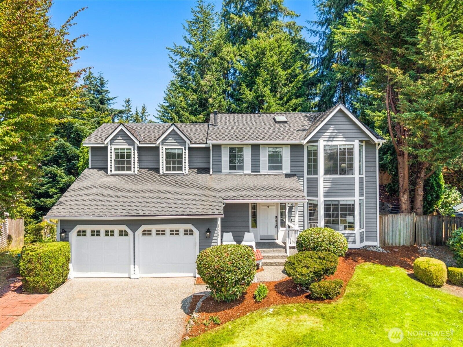 Property Photo: 23973 SE 42nd Place WA 98029