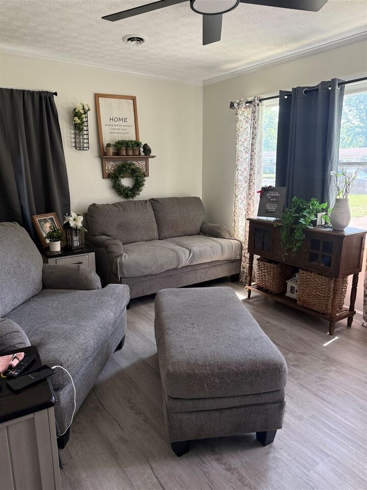 Property Photo:  501 Alan Drive  KY 42431 