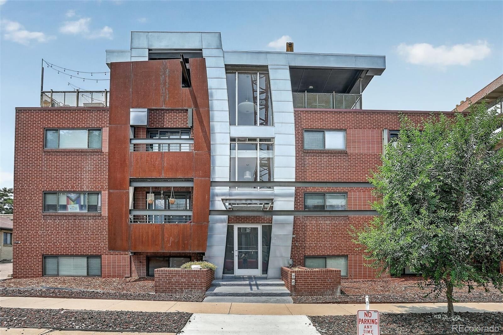 Property Photo:  75 N Emerson Street 106  CO 80218 