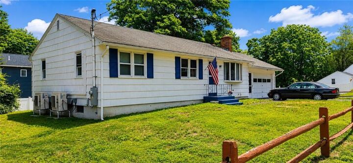 Property Photo:  35 Williams Street  RI 02816 
