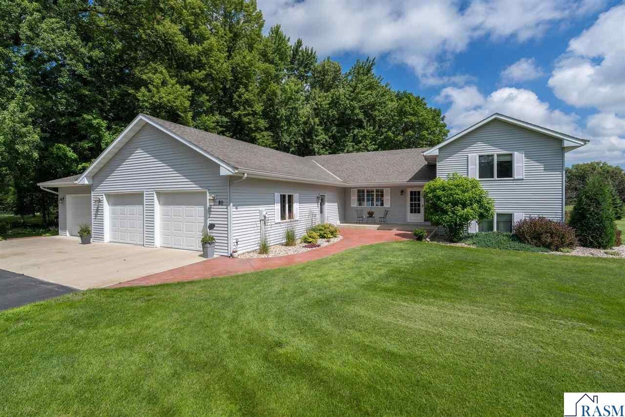 Property Photo:  80 Canterbury Court  MN 56001 