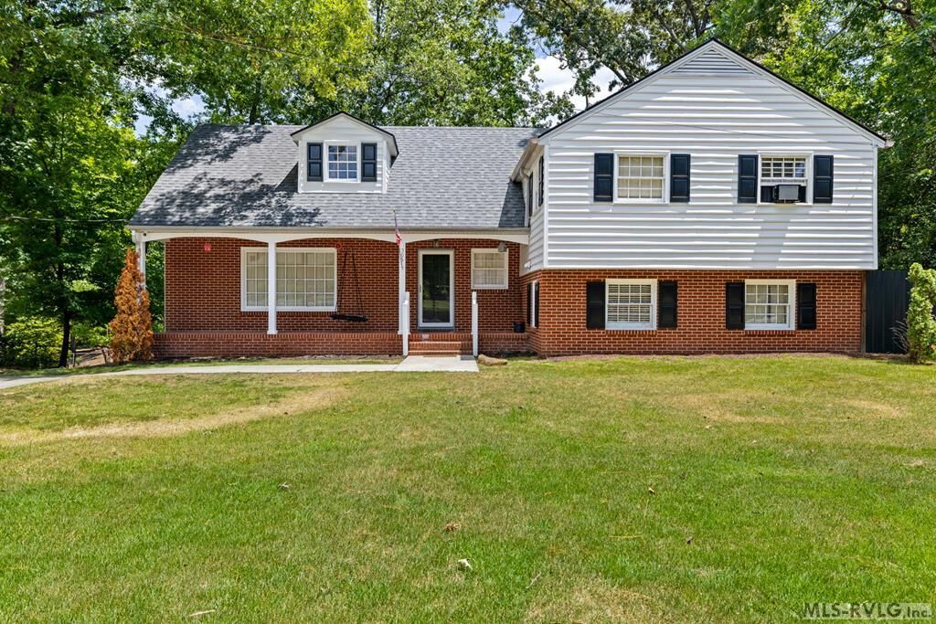 Property Photo:  506 Virginia Street  NC 27870 