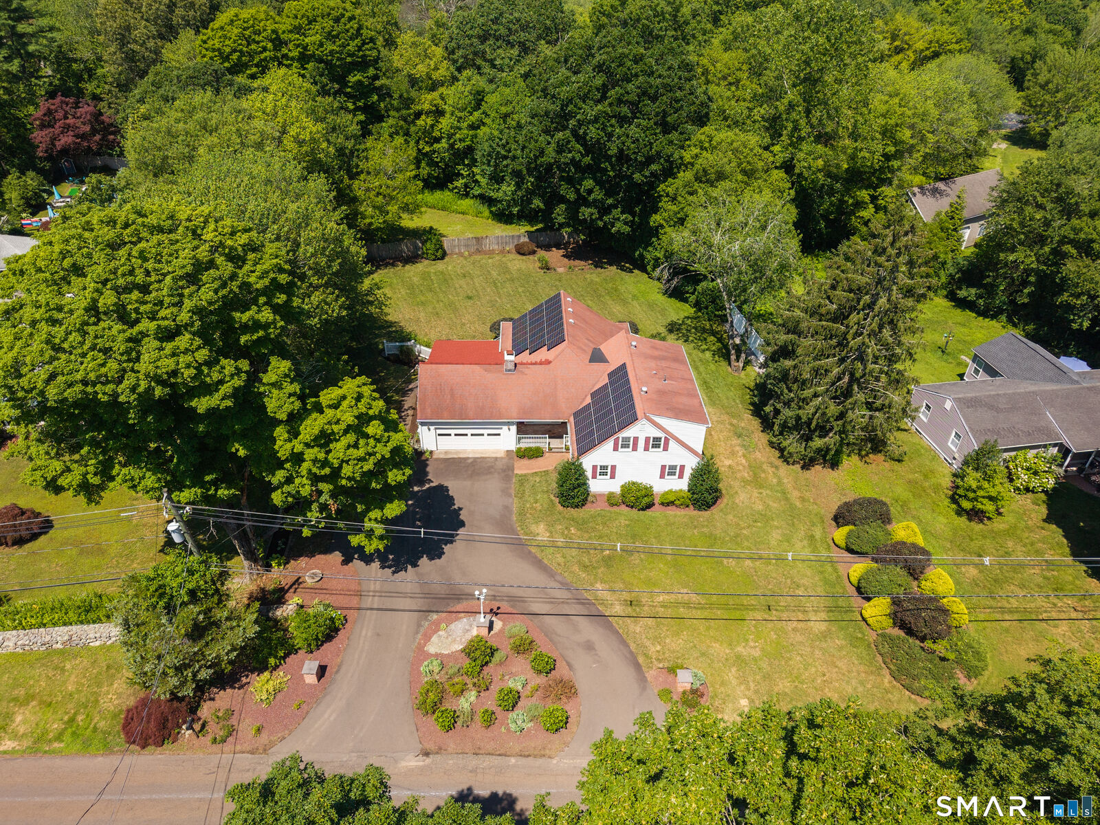Property Photo:  110 Nut Plains Road  CT 06437 