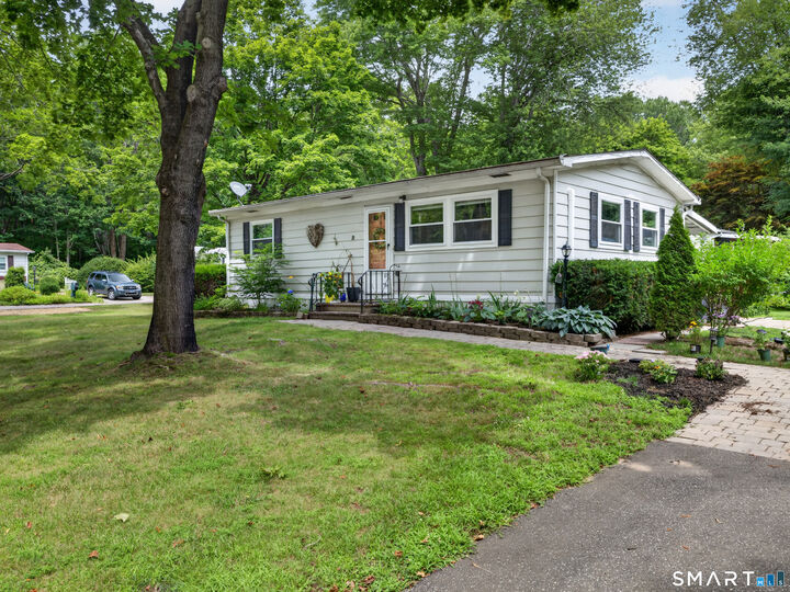 Property Photo:  18 Old Forge Road  CT 06498 