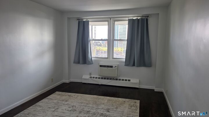 Property Photo:  444 Bedford Street 9P  CT 06901 
