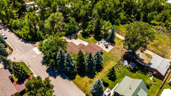Property Photo:  112 N Bozeman Avenue  WY 82834 