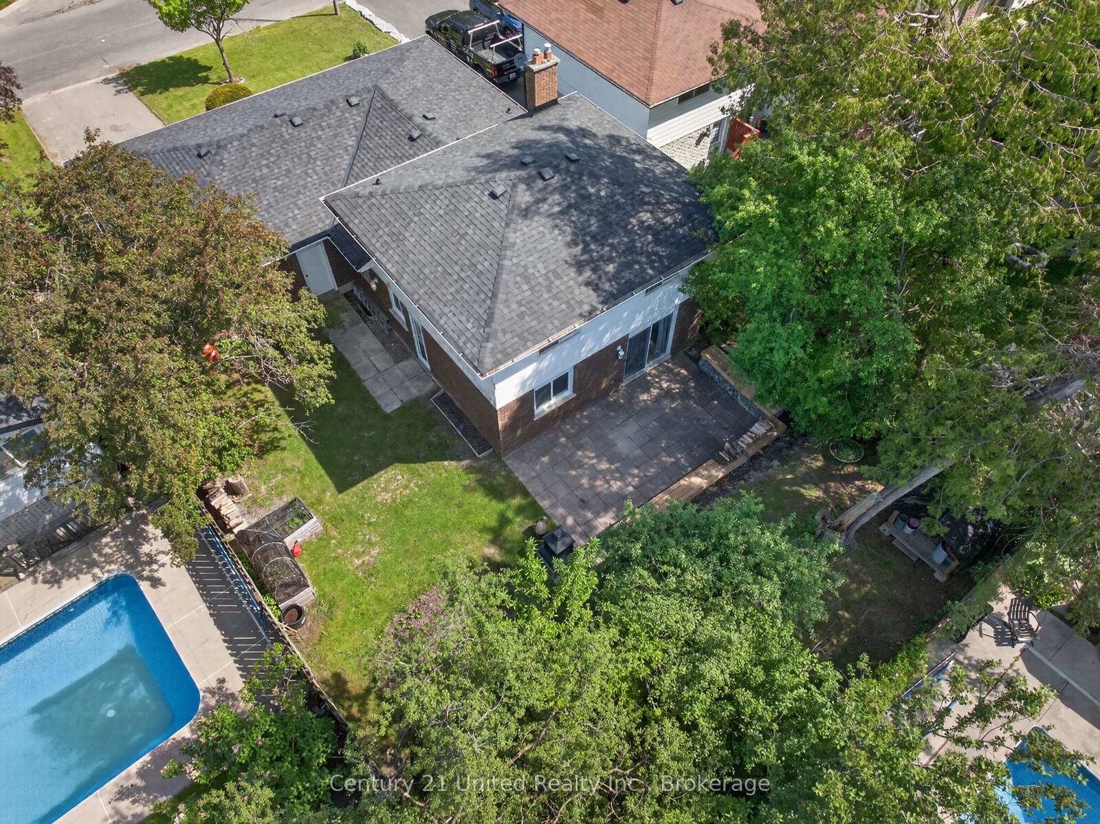 Property Photo: 1169 Danita Boulevard ON K9J 7J9