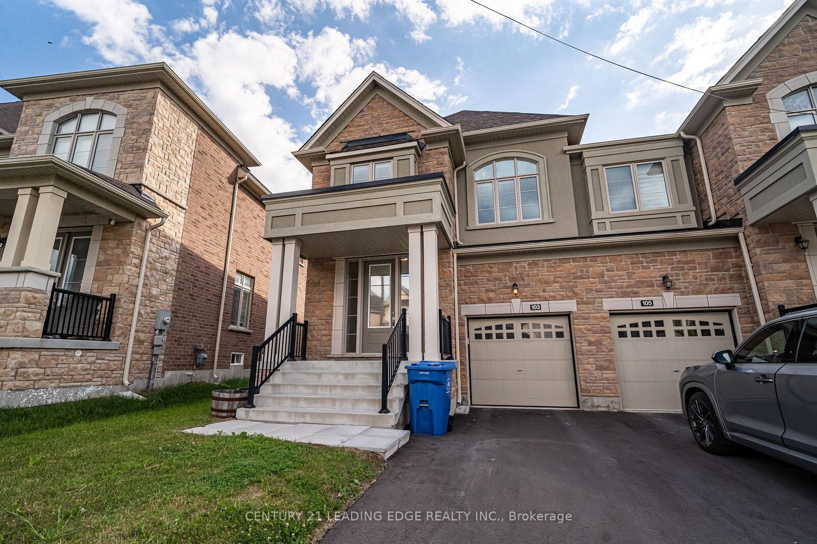 Property Photo: 103 Kentledge Avenue ON L9N 1E3