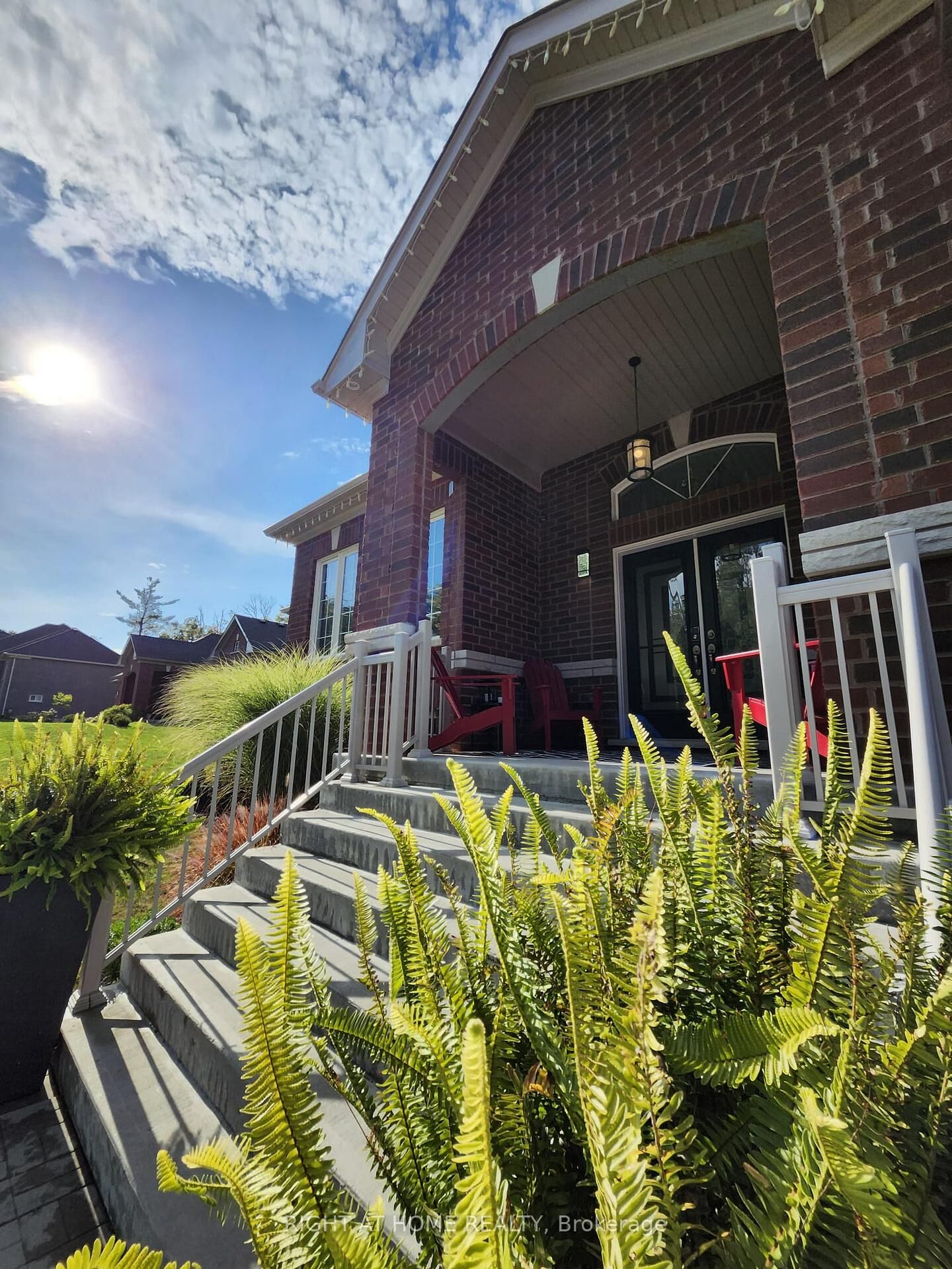 Property Photo:  84 Diamond Valley Drive  ON L0L 2E0 