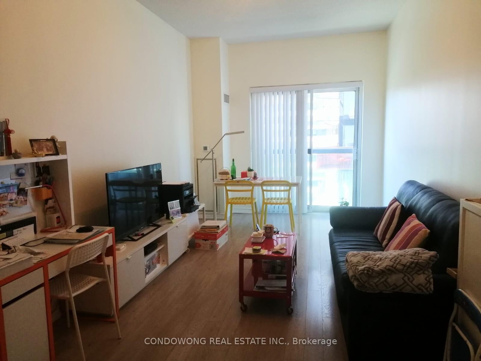 Property Photo: 168 Simcoe Street 1118 ON M5H 4C9