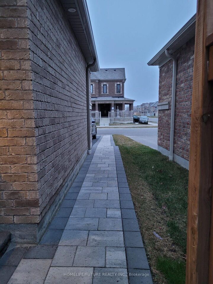 Property Photo: 68 Maskell Crescent Basement ON L1P 0J7