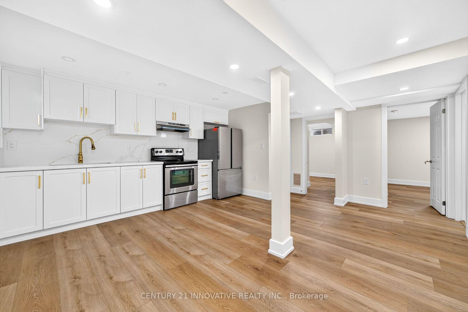 Property Photo:  154 Fanshawe Drive Bsmt  ON L6Z 1B1 