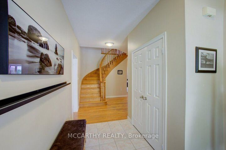 Property Photo:  423 Old Village Lane  ON L9V 3A5 