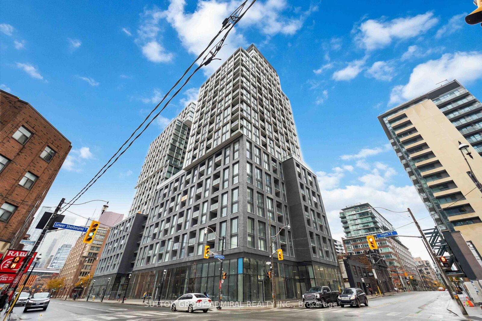 Property Photo:  158 Front Street E 812  ON M5A 0K9 