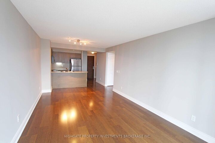 Property Photo: 763 Bay Street 3403 ON M5G 2R3