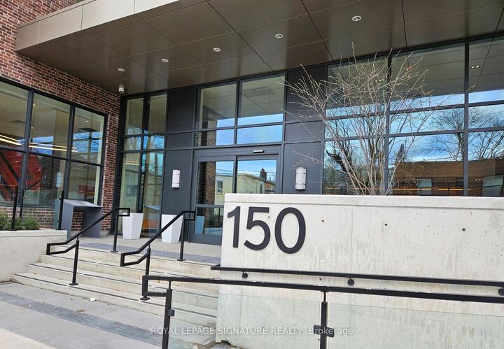 Photo de la propriété: 150 Logan Avenue 536 ON M4M 0E4