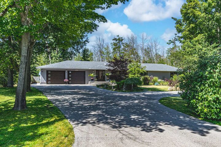 2582 Leonard Street — photo 1