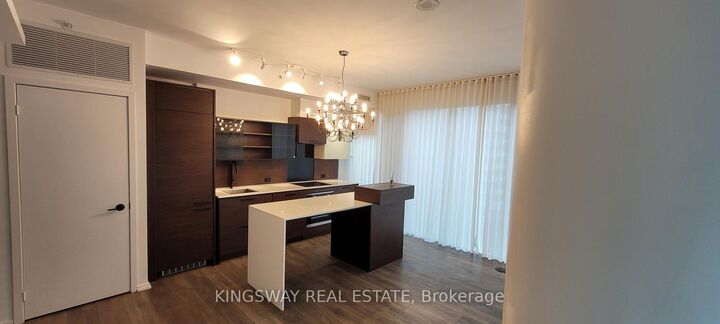 Property Photo: 75 St Nicholas Street 507 ON M4Y 0A5