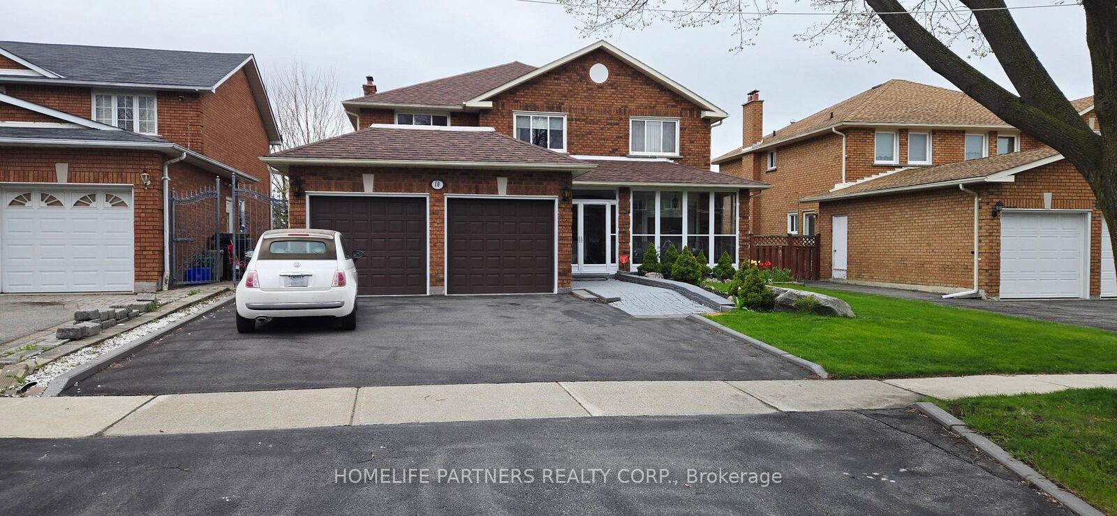 Property Photo:  10 Glenvilla Road  ON L4L 7K8 
