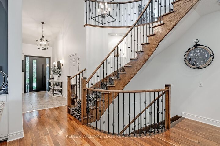 Property Photo: 4285 Couples Crescent ON L7M 4Y8